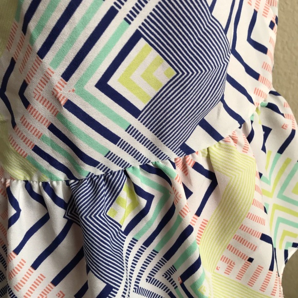 ANTHROPOLOGIE Eloise Geometric Print Cami - Picture 4 of 5